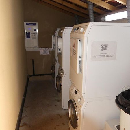 Charmant Appartement Avec Piscine. Monflanquin Εξωτερικό φωτογραφία